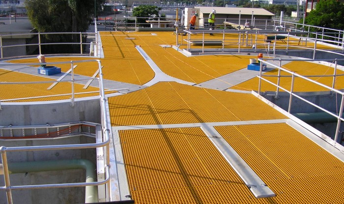 tam-grating- san-nha-may